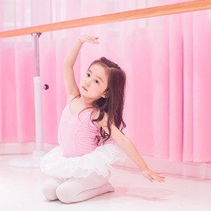 舞蹈连锁低门槛加盟-福建幼儿启蒙舞蹈暑期班培训补习-厦门朵拉实业有限公司